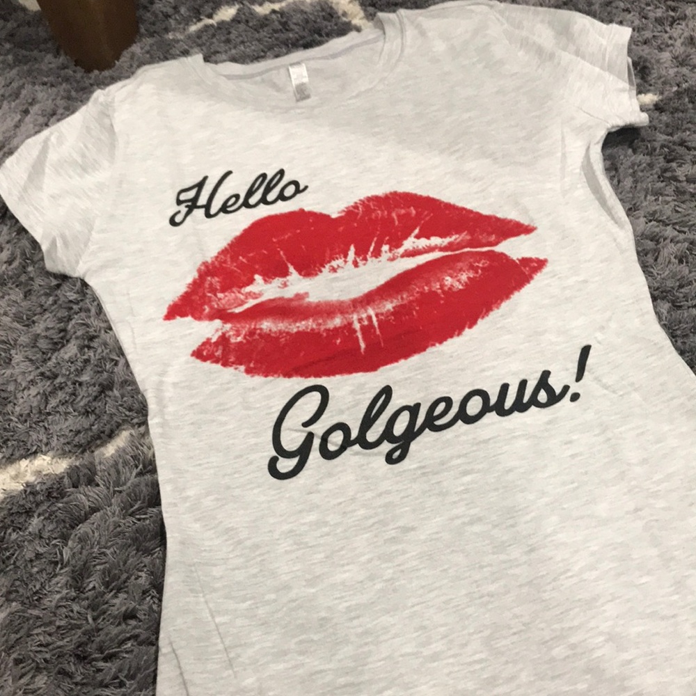 Cute Lips tee